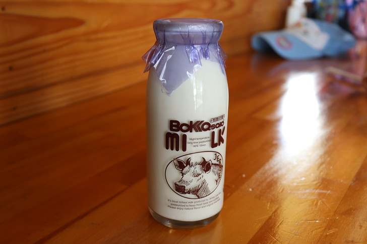 牧歌の里のジャージー牛乳