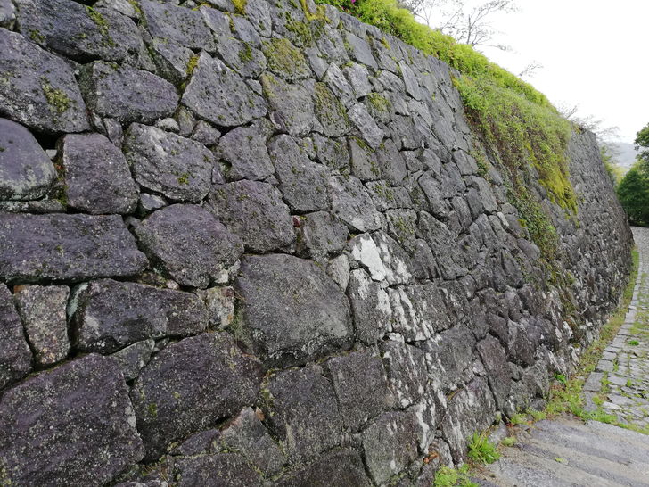 伊賀上野城の筒井天守跡の石垣